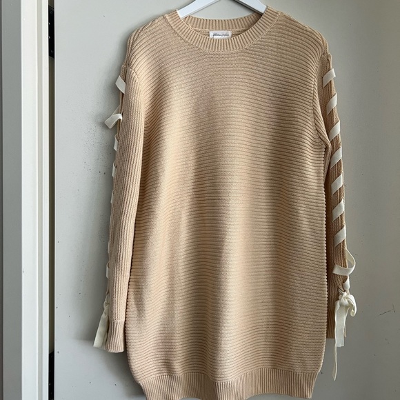 Lovers + Friends Madison Sweater Dress - Picture 5 of 8